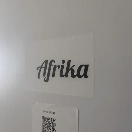De Luxe Afrik A Grande Sale De Bain Privee Check In Autonome Cuisine Partagee 招待所 3*