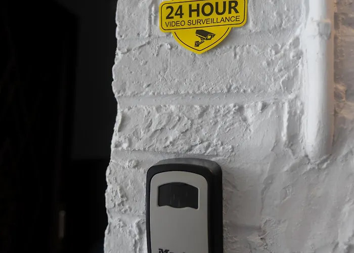 De Luxe Afrik A Grande Sale De Bain Privee Check In Autonome Cuisine Partagee 3* Lüttich