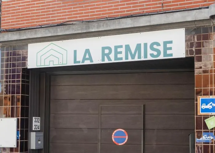 Gasthof De Luxe Afrik A Grande Sale De Bain Privee Check In Autonome Cuisine Partagee