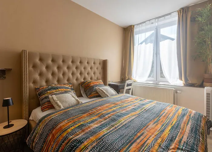 De Luxe Afrik A Grande Sale De Bain Privee Check In Autonome Cuisine Partagee Lüttich